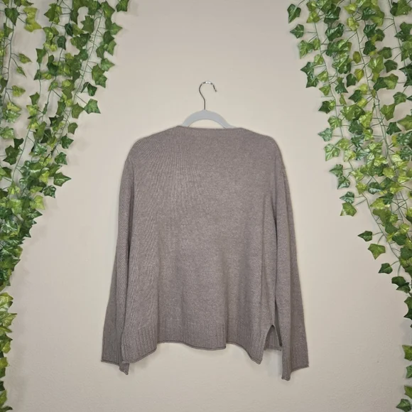 Jenni Kayne Everyday Sweater Taupe Wool Cashmere Blend Quiet Luxury Pullover L - Picture 6 of 10